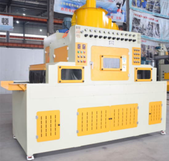 電熨斗專用噴砂機設(shè)備，輸送式噴砂機